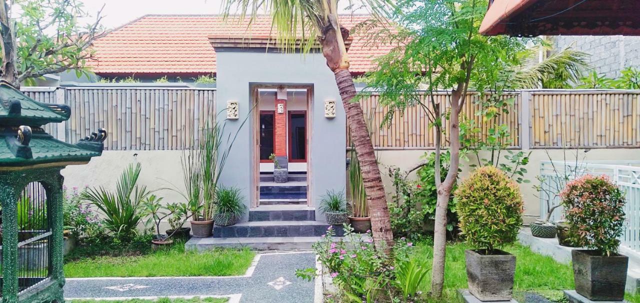 The Jepun Room And House Canggu Eksteriør billede