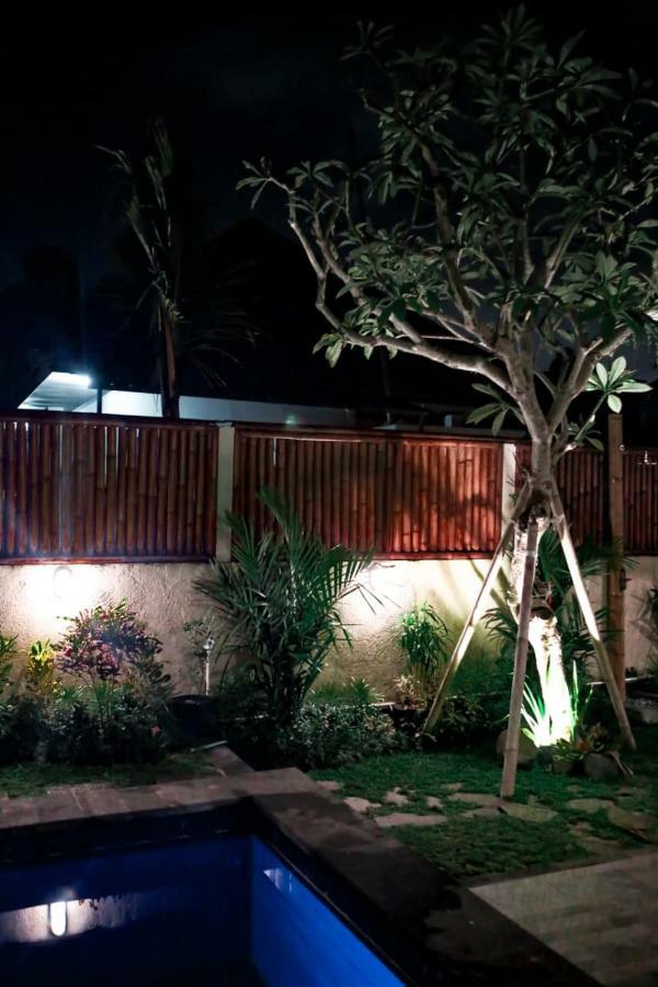 The Jepun Room And House Canggu Eksteriør billede
