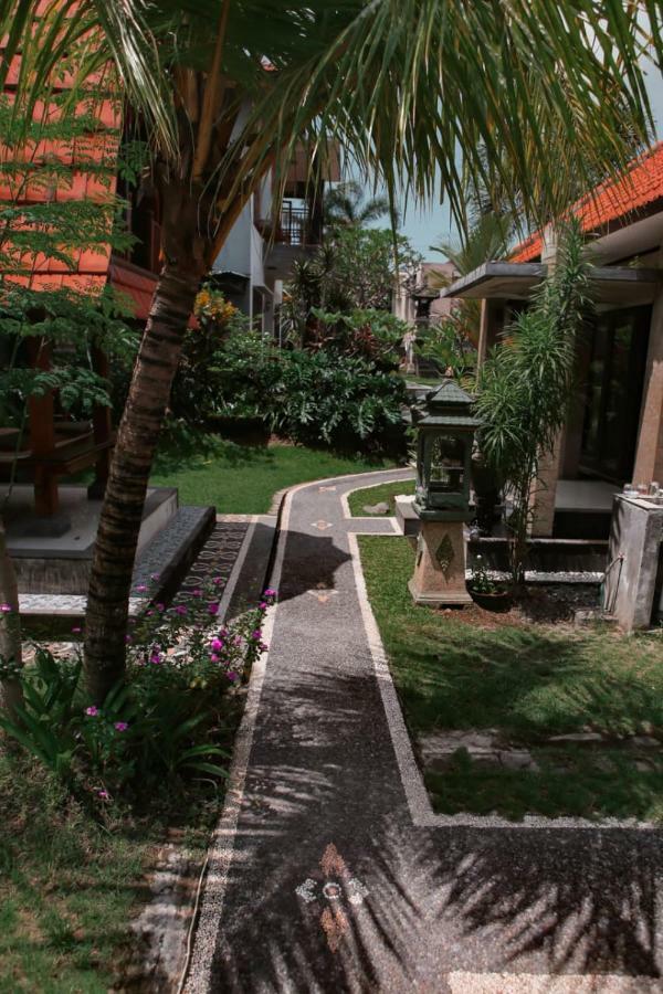 The Jepun Room And House Canggu Eksteriør billede